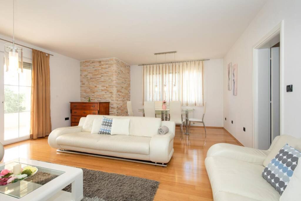Apartment Natali Punat- Free Parking On Premises Exterior photo